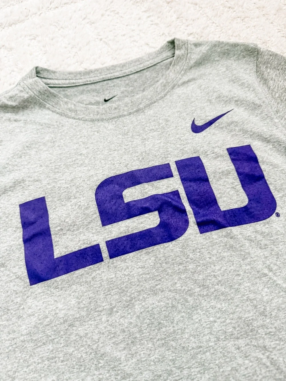 NWOT  - Nike Youth LSU Dri-Fit T Shirt - Size XL
